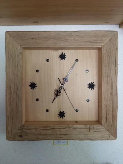 Altholz Uhr Unikat 35/35 cm Nr.70/8